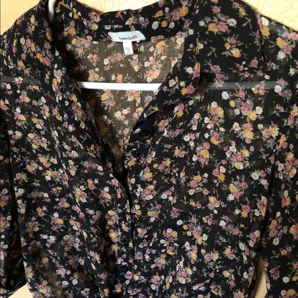 Black Floral Top - Picture 2 of 3